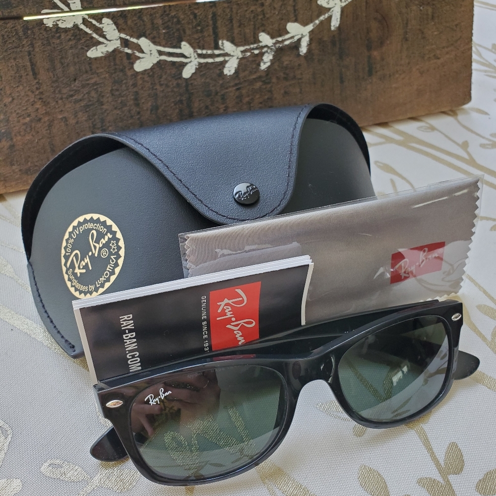 Ray-Ban Sunglasses